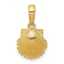 Gold Polished Sea Shell Pendants