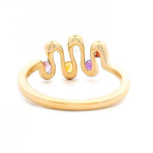 Wavy Zig Zag Motif Gemstone Ring