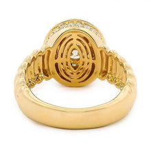 Oval Motif Diamond Ring With Hidden Halo