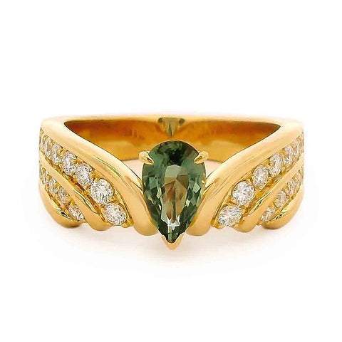 Pear Shape Alexandrite Ring With V Shape Diamond Band