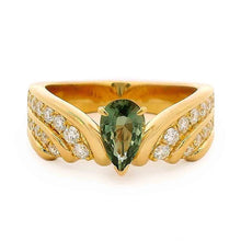 Pear Shape Alexandrite Ring With V Shape Diamond Band