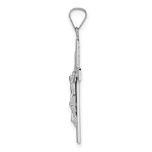 14k White Gold Polished Solid Striped Crucifix Pendant
